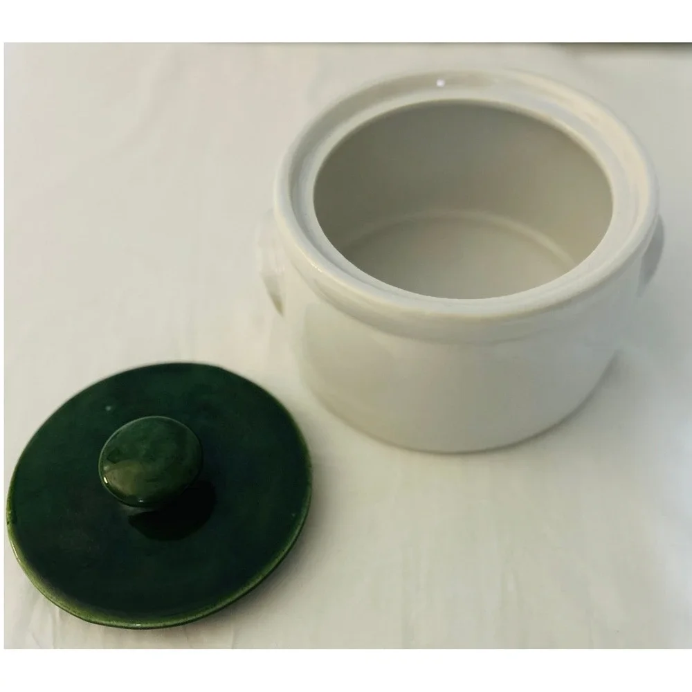 McCoy Bean Pot Vintage USA 1421 White Green Good Ceramic Farmhouse Lid